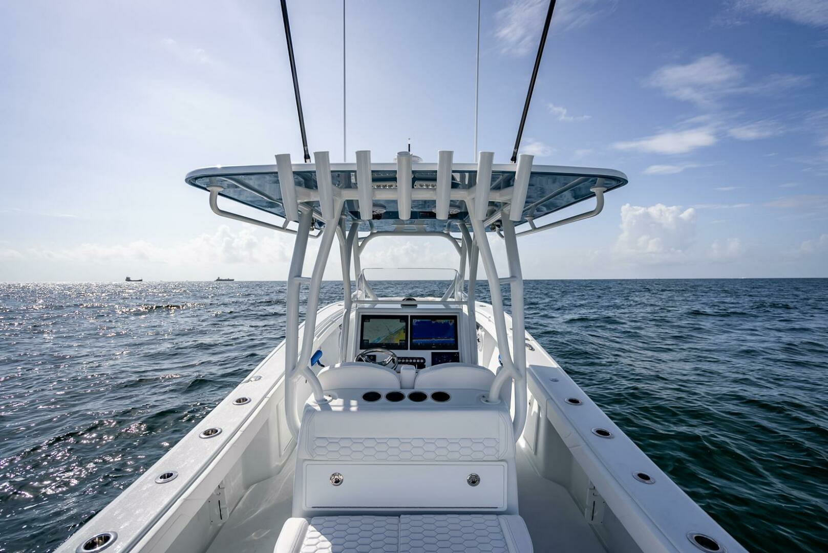 2025 Yellowfin 34 Offshore - Image 30