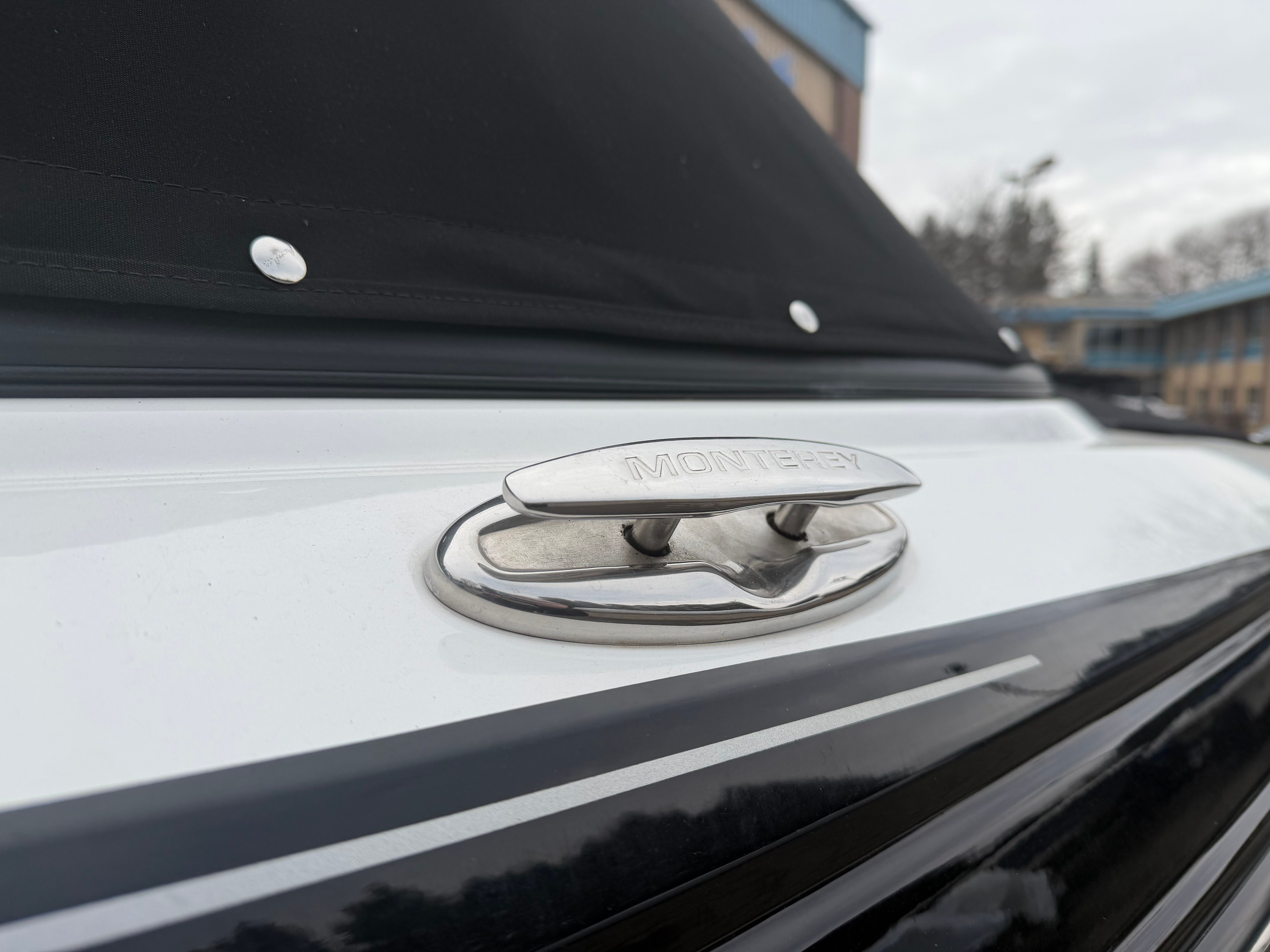 2019 Monterey 224FS - 13