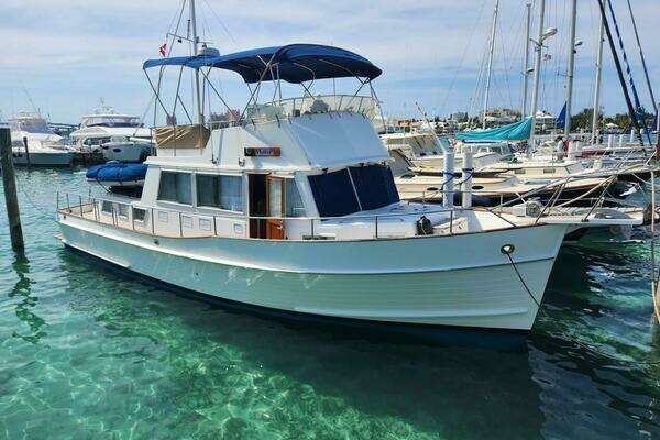 1995 Grand Banks Classic