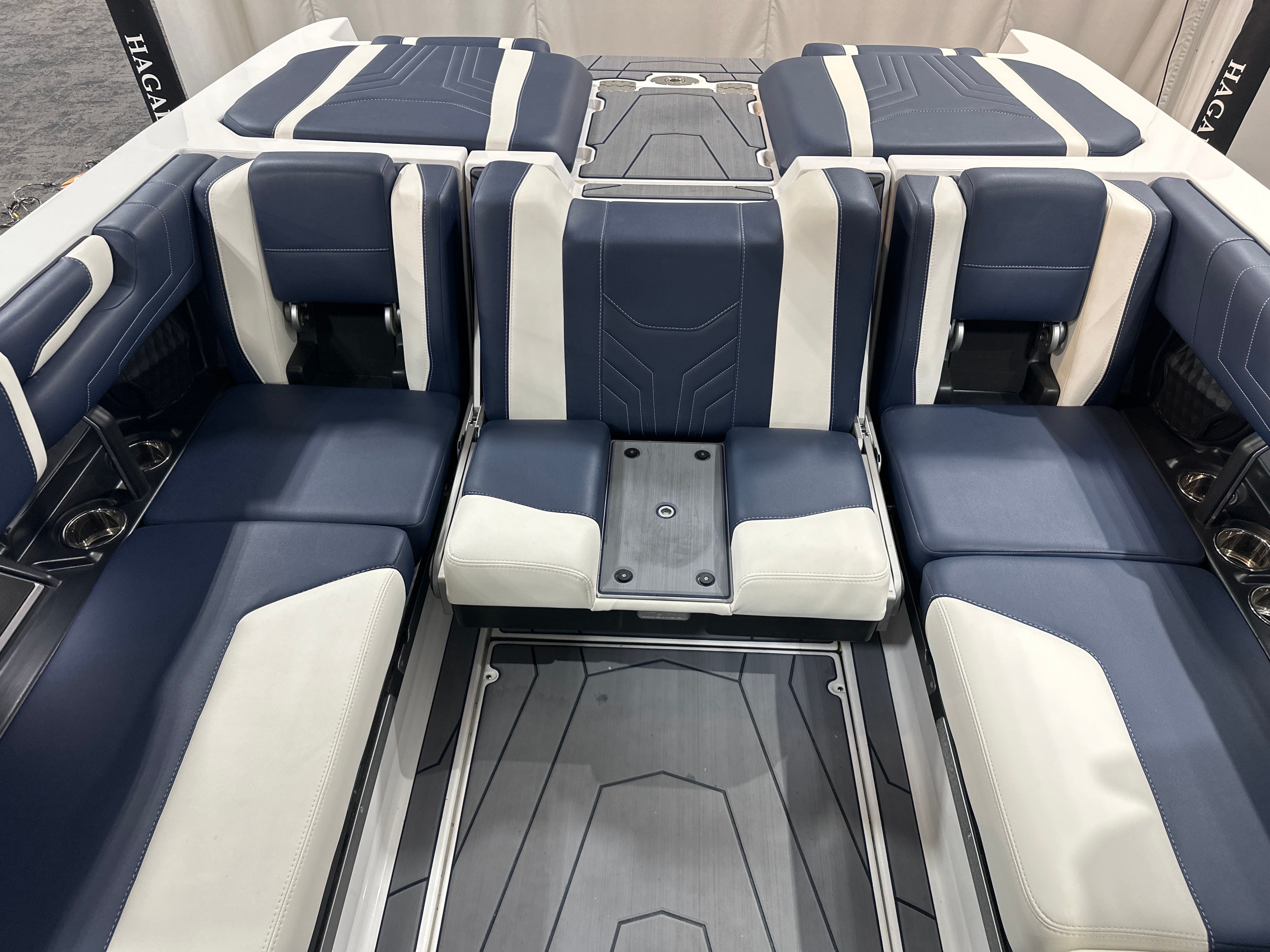 2025 Malibu Wakesetter 25 LSV - 20