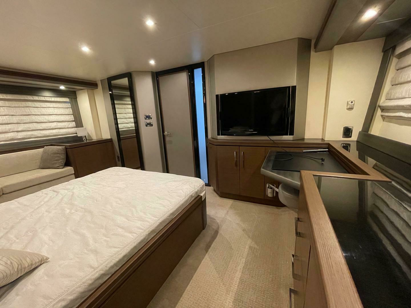 2013 Marquis 630 Sport - Image 25