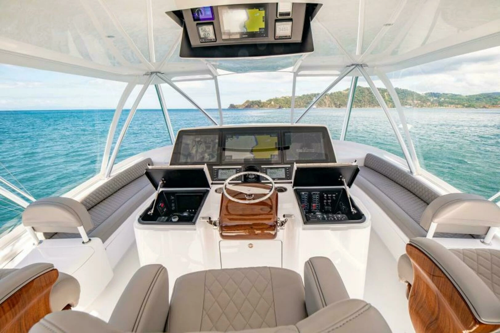 2023 Viking 64 Convertible - Image 40