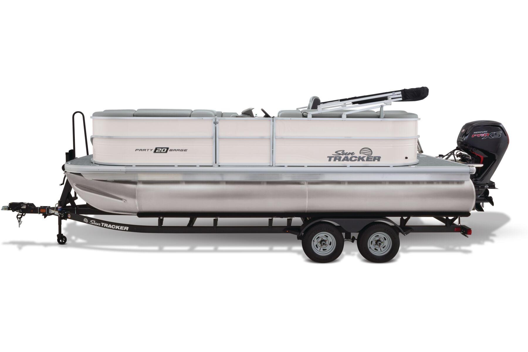 2026 Sun Tracker Party Barge 20 DLX - 12