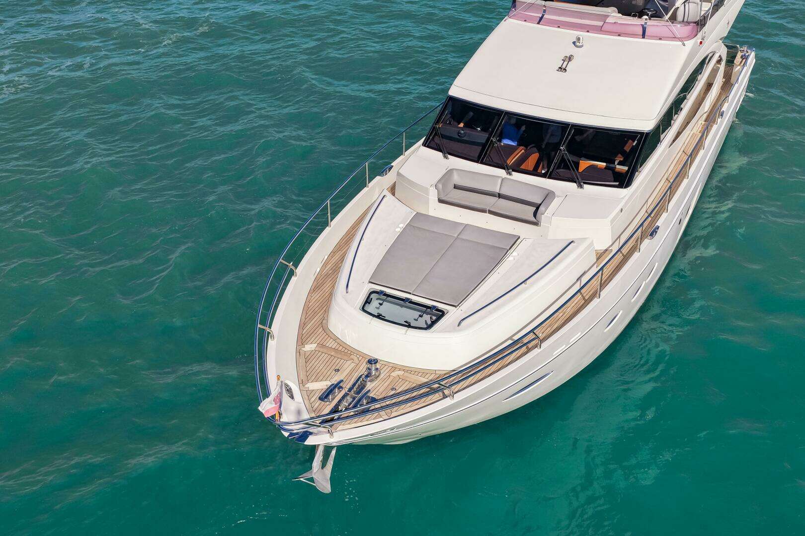2014 Princess Y72 - Image 34