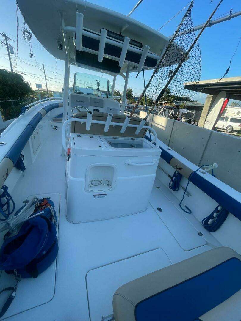 2016 Mako 284 Center Console - Image 9