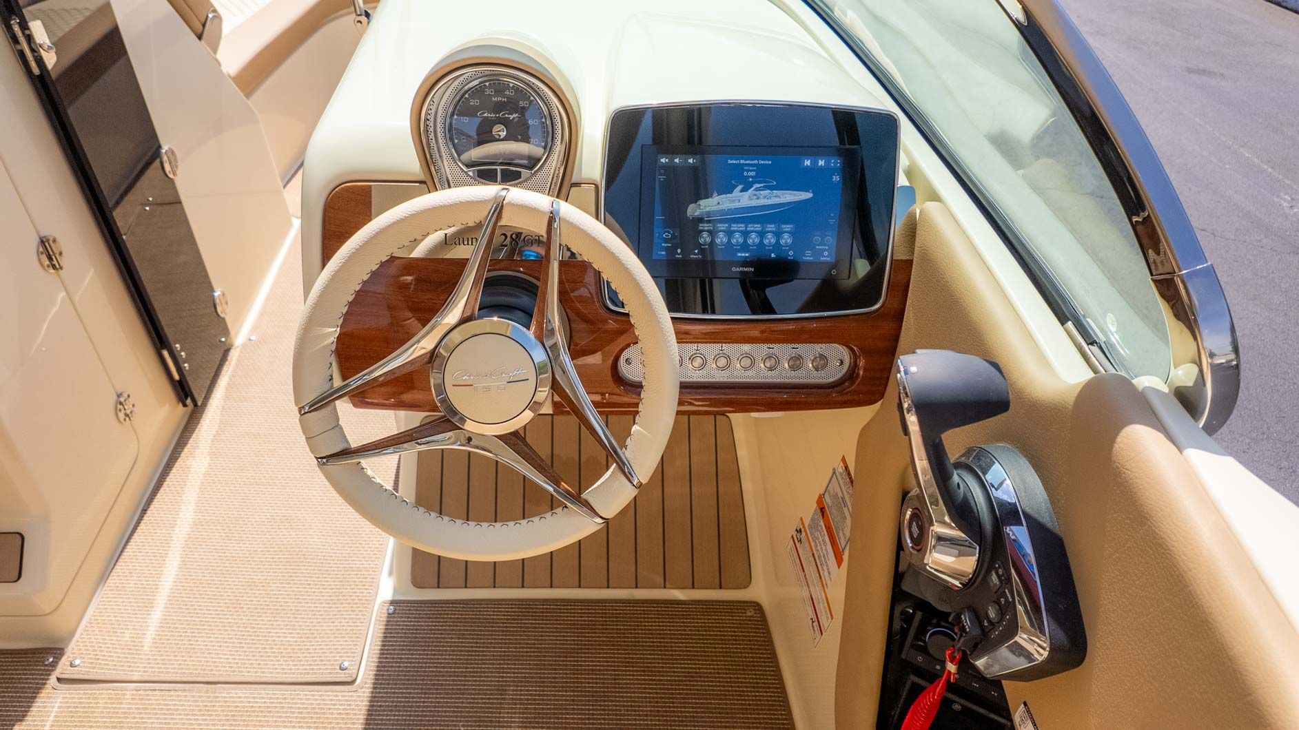 2025 Chris-Craft Launch 28 GT - 27