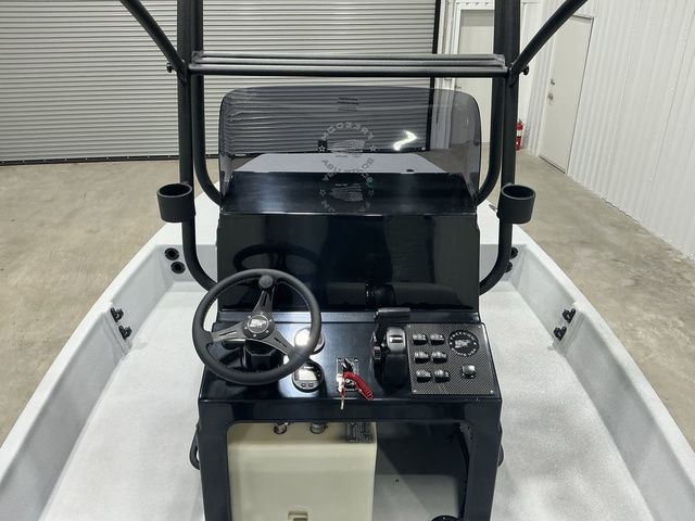 2027 Freedom Boats 19' Patriot - 12