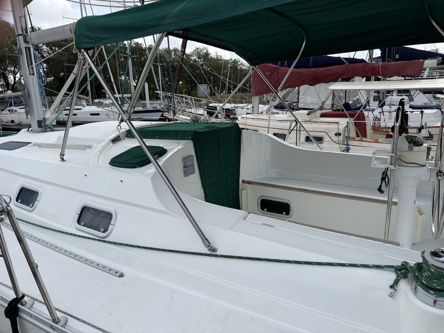 1995 Beneteau OCEANIS 321 - Image 33