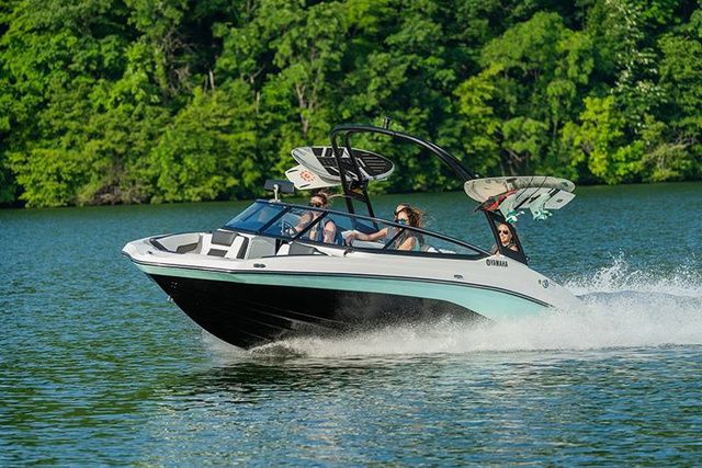 2026 Yamaha Boats AR195 - 6