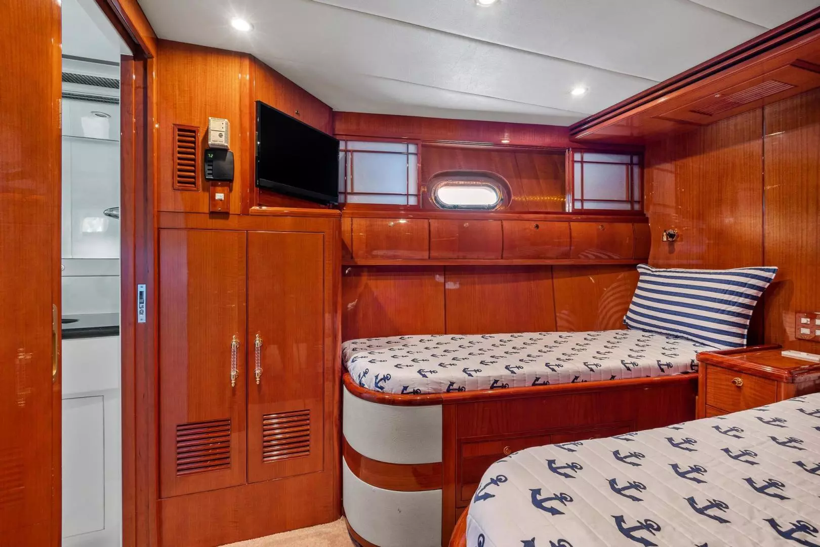 2006 Jefferson Starship Pilothouse - Image 56