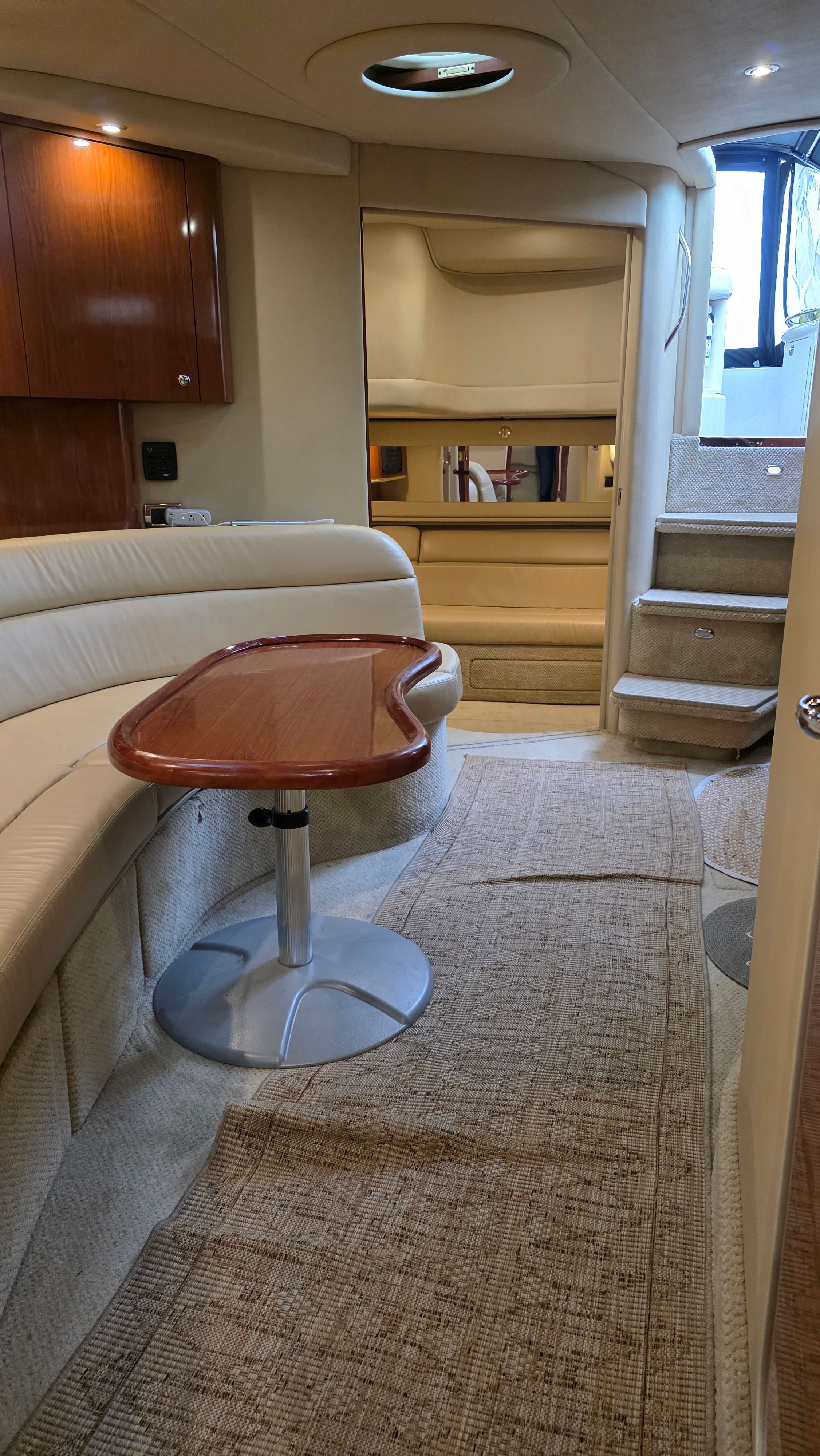 2002 Sea Ray 410 Sundancer - 9