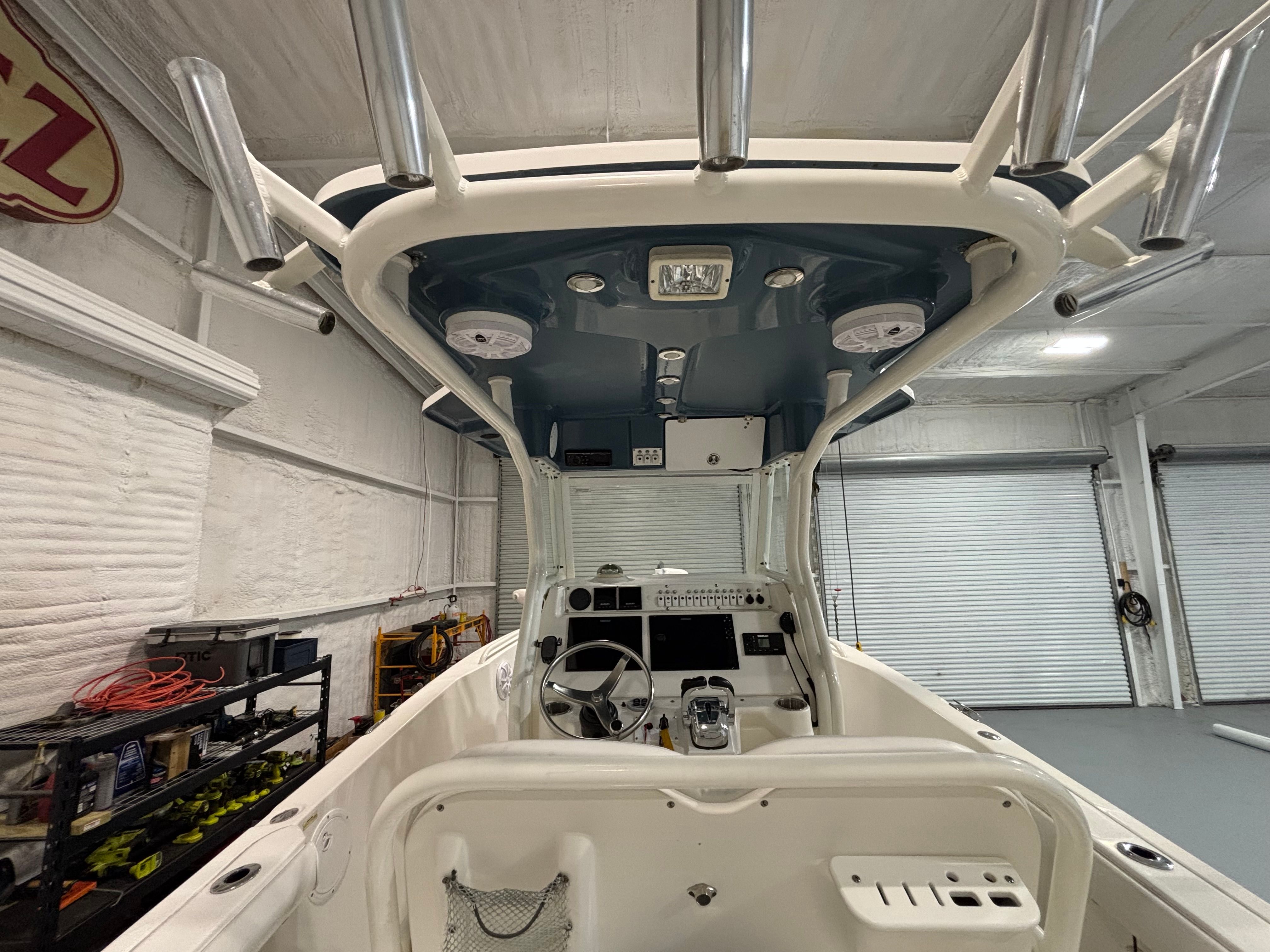 2007 Everglades 2400 - 18
