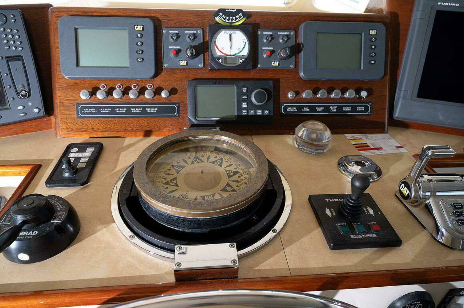 1969 Derecktor Hunt Motor Yacht - Image 10
