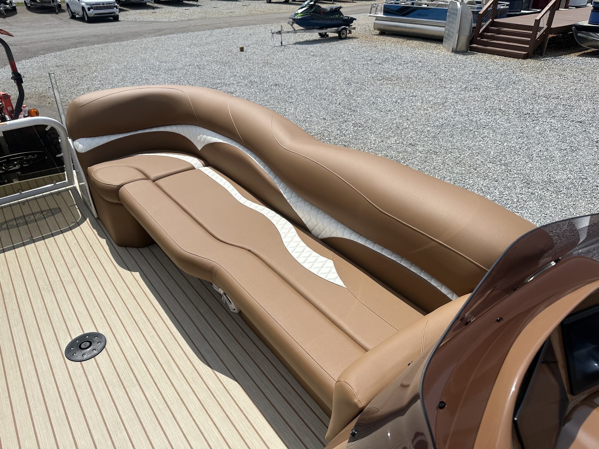 2026 Aloha Club Series 260 POWER BIMINI - 7