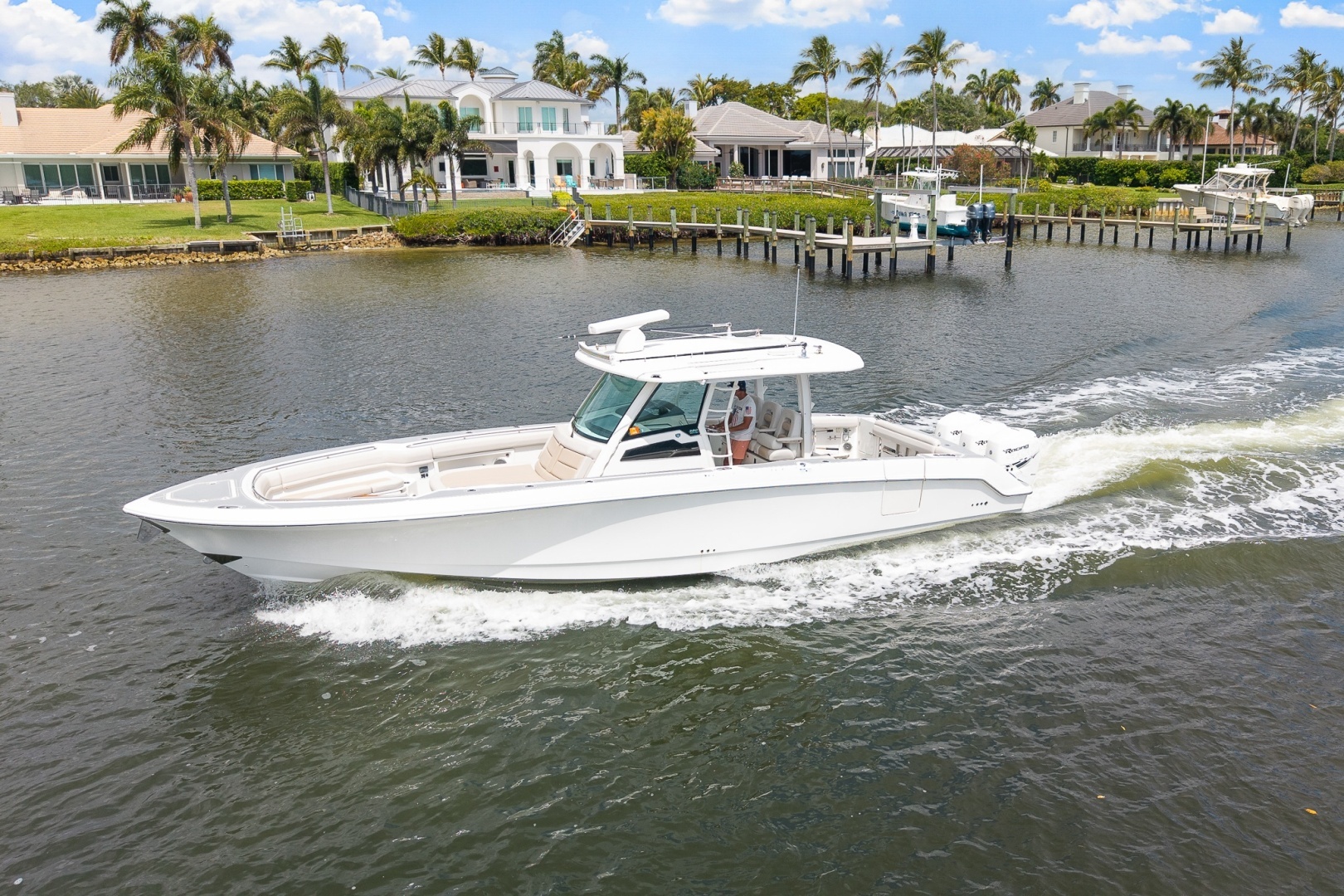 2018 Boston Whaler 380 Outrage - Image 42