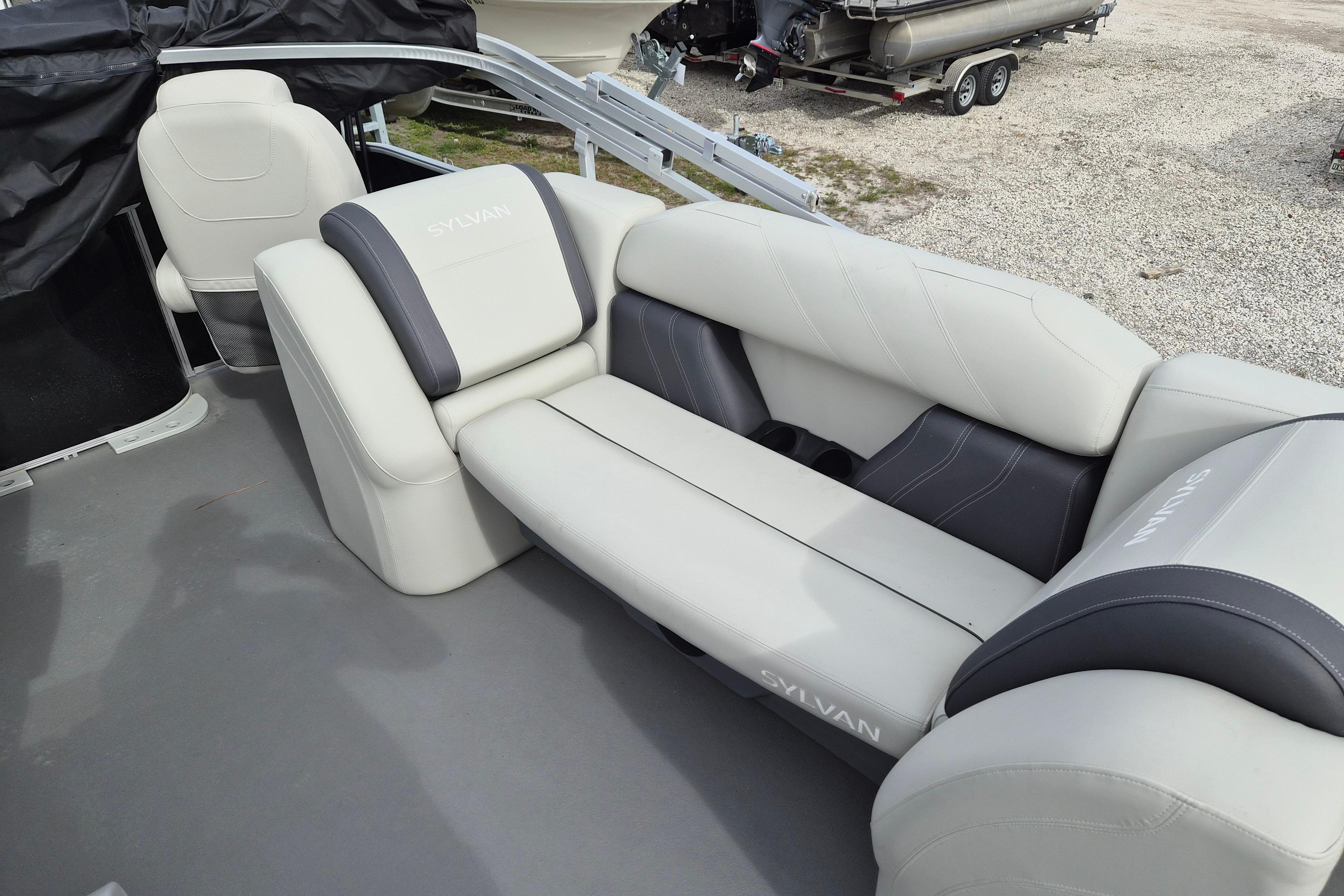 Luxurious seating on 2025 Sylvan Mirage Fish 8522 Party Fish boat.