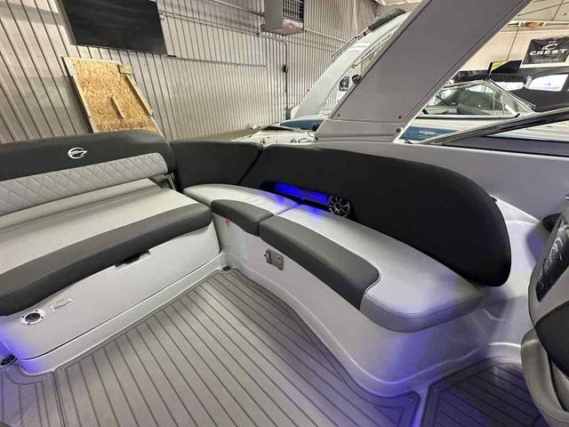 2026 Crownline 288 SS - 14