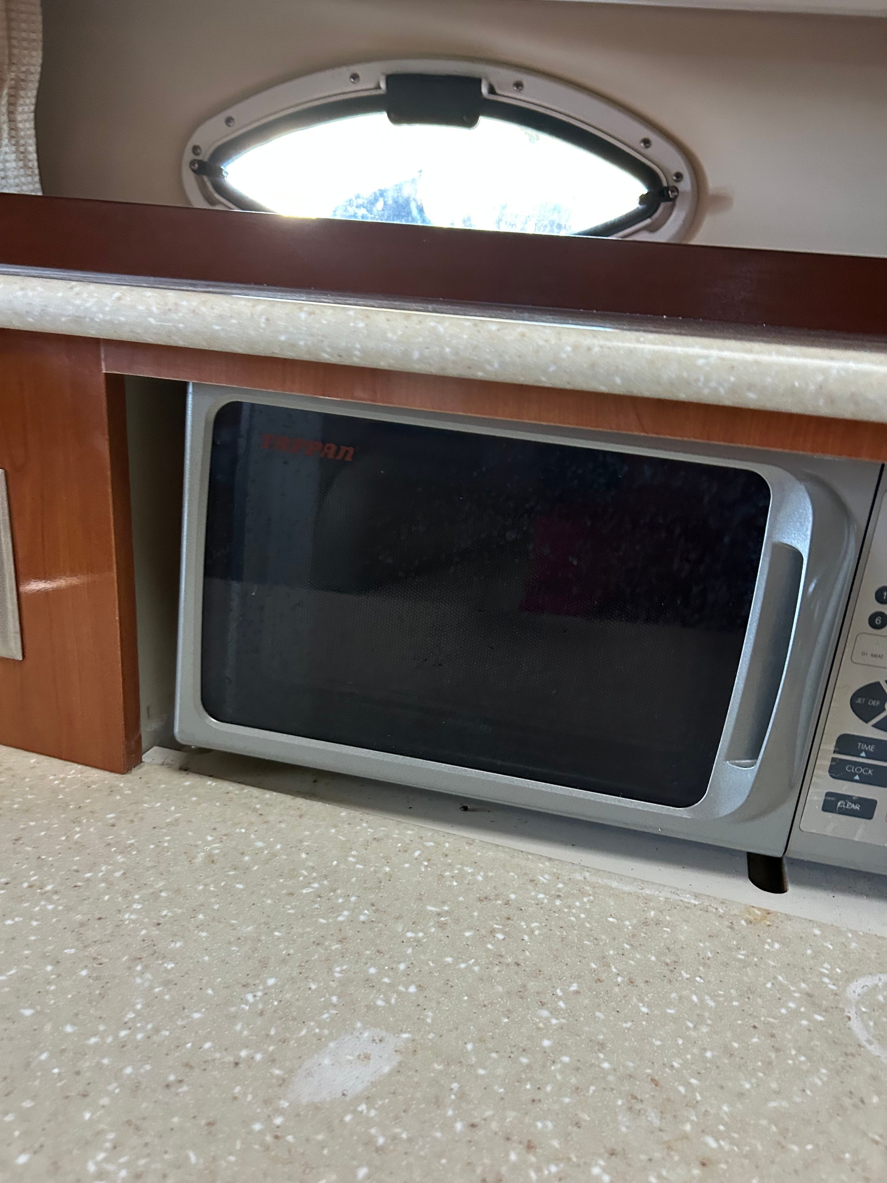 2006 Maxum 3300 SE - 53