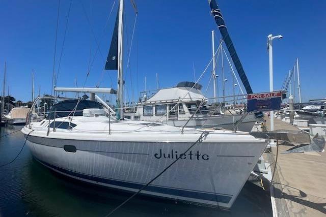 2001 Hunter 380
