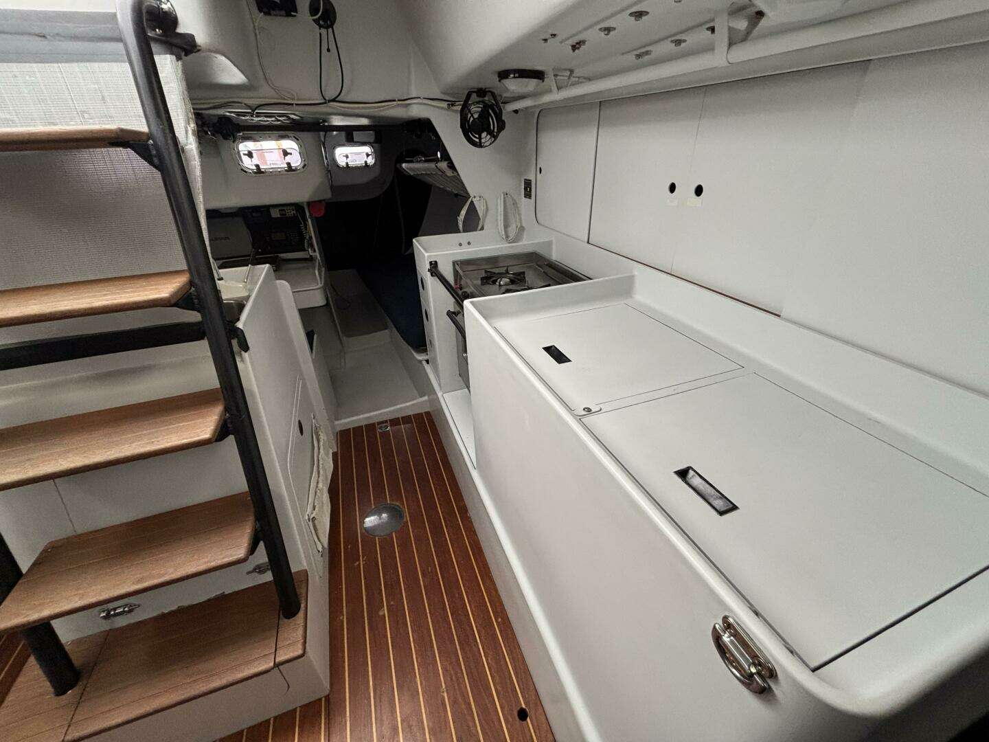 1995 Concordia Tripp 47 - Image 44