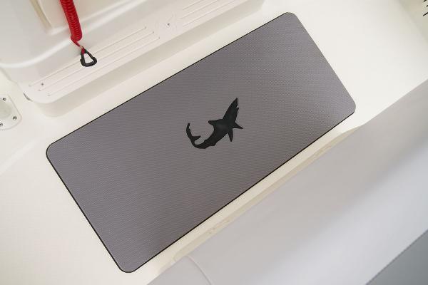 2026 Mako 214 Center Console - 45