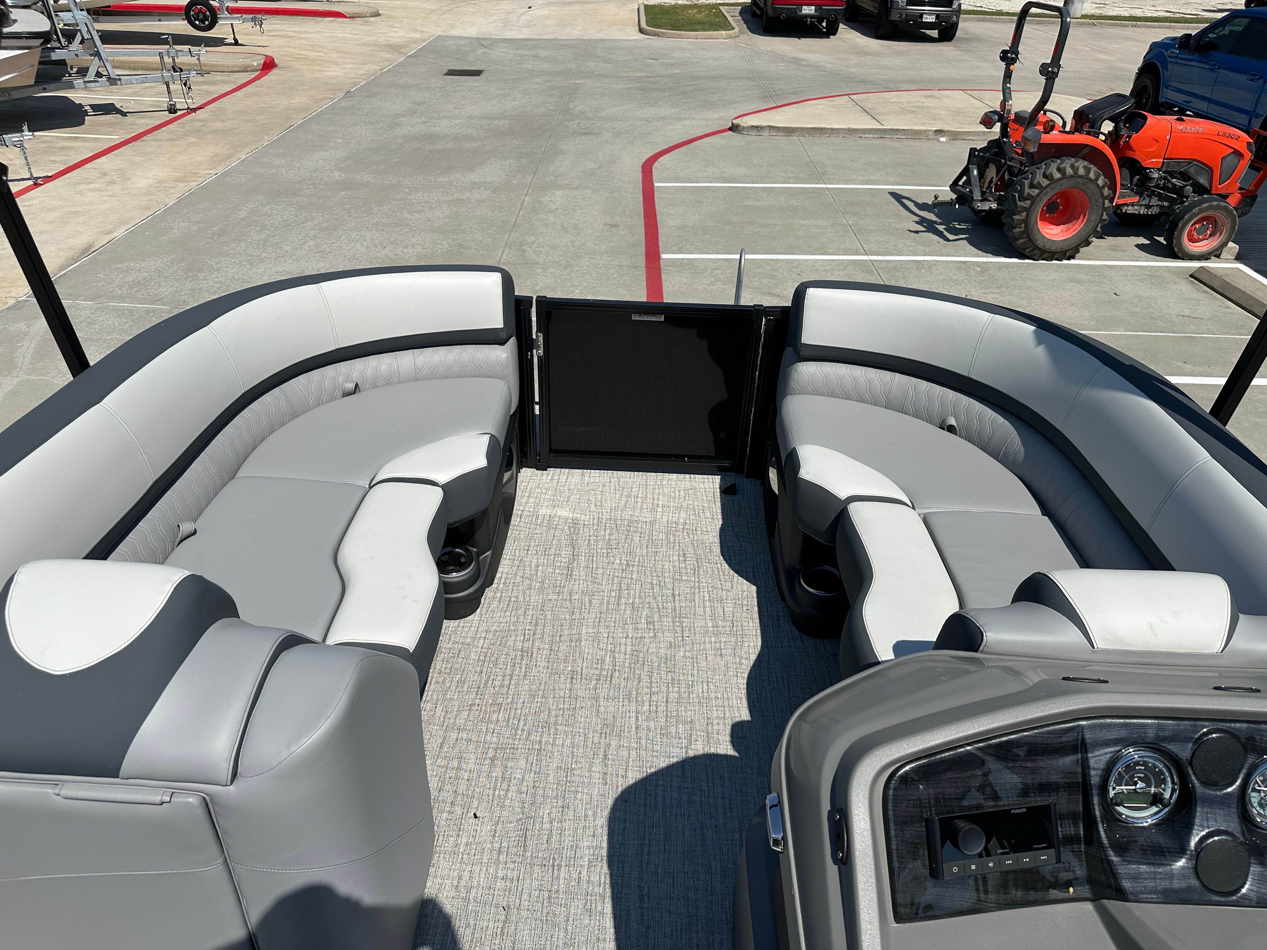2025 Avalon LSZ Quad Lounge Shift - 23' - 41