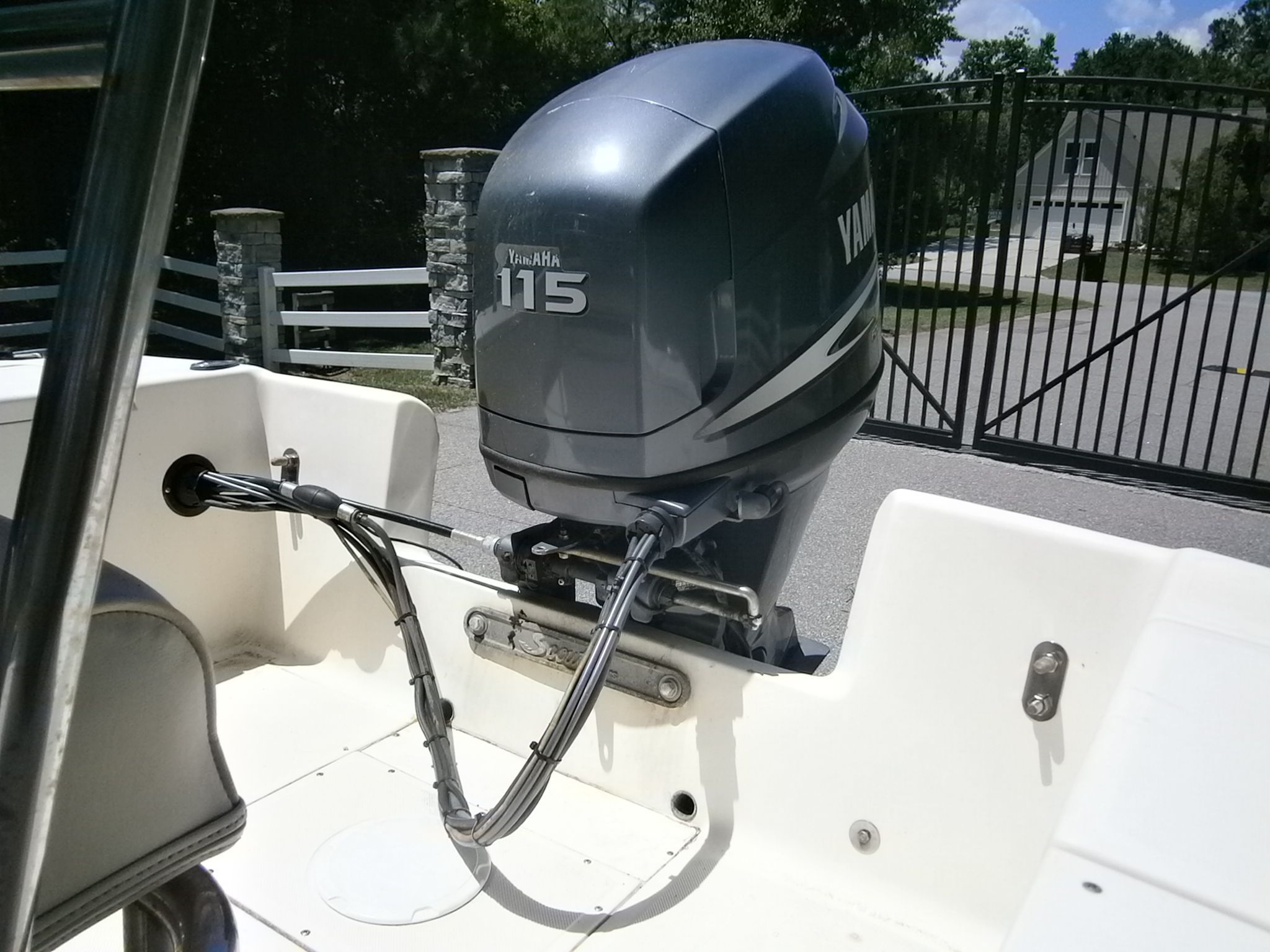 Yamaha 115 outboard motor on 2004 Scout 175 Sportfish boat.
