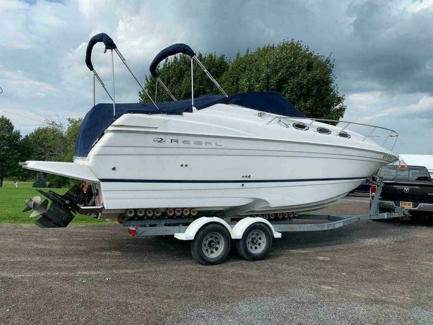 2005 Regal Commodore 2765 - Image 19