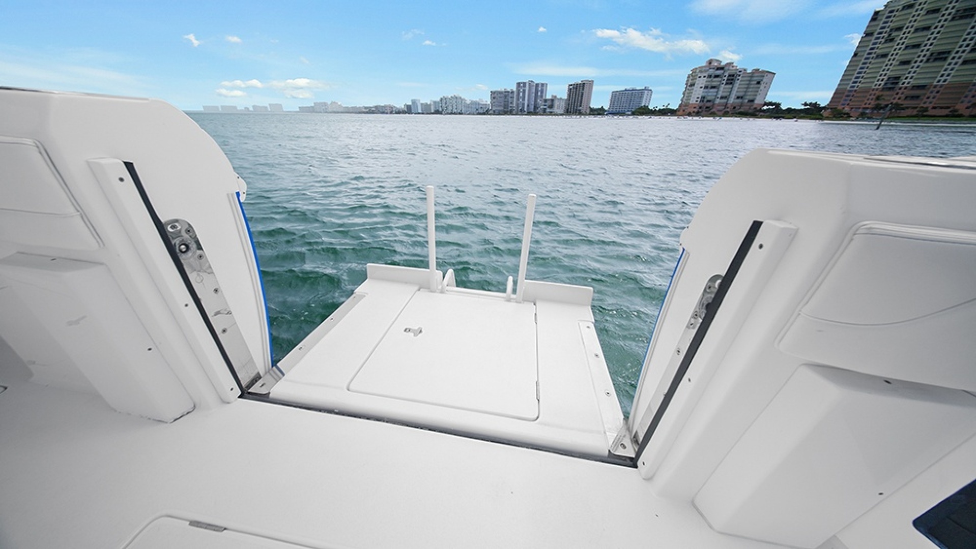 2022 Intrepid 427 Nomad FE - Image 14