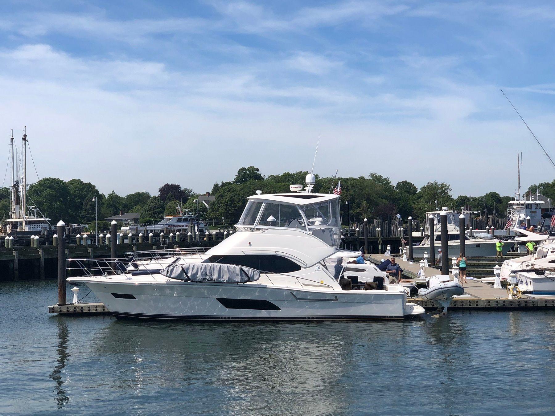 2014 Riviera 43 Fly