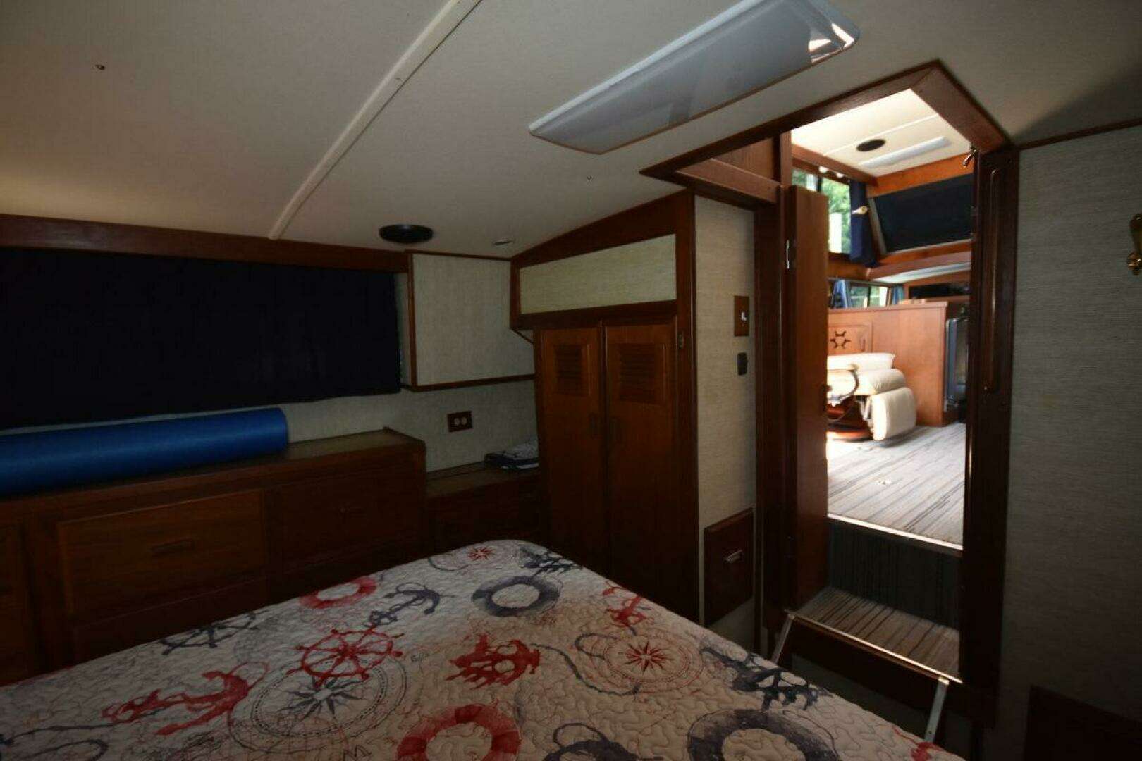 1985 Marinette 39 Double Cabin - Image 68