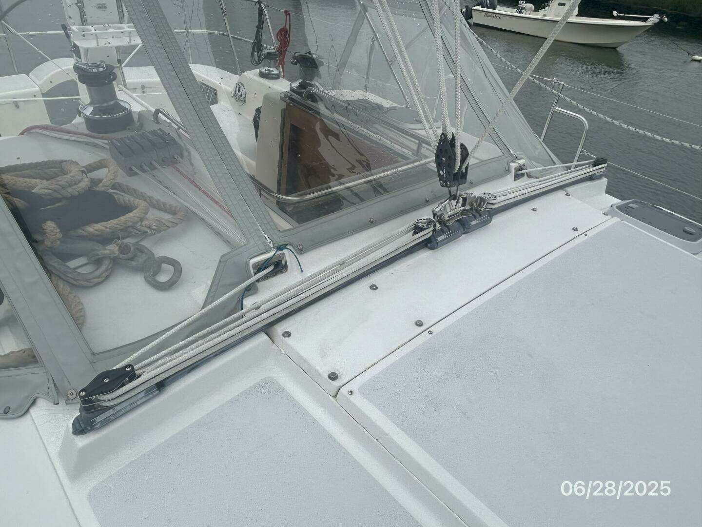 1995 Freedom 40/40 - Image 21