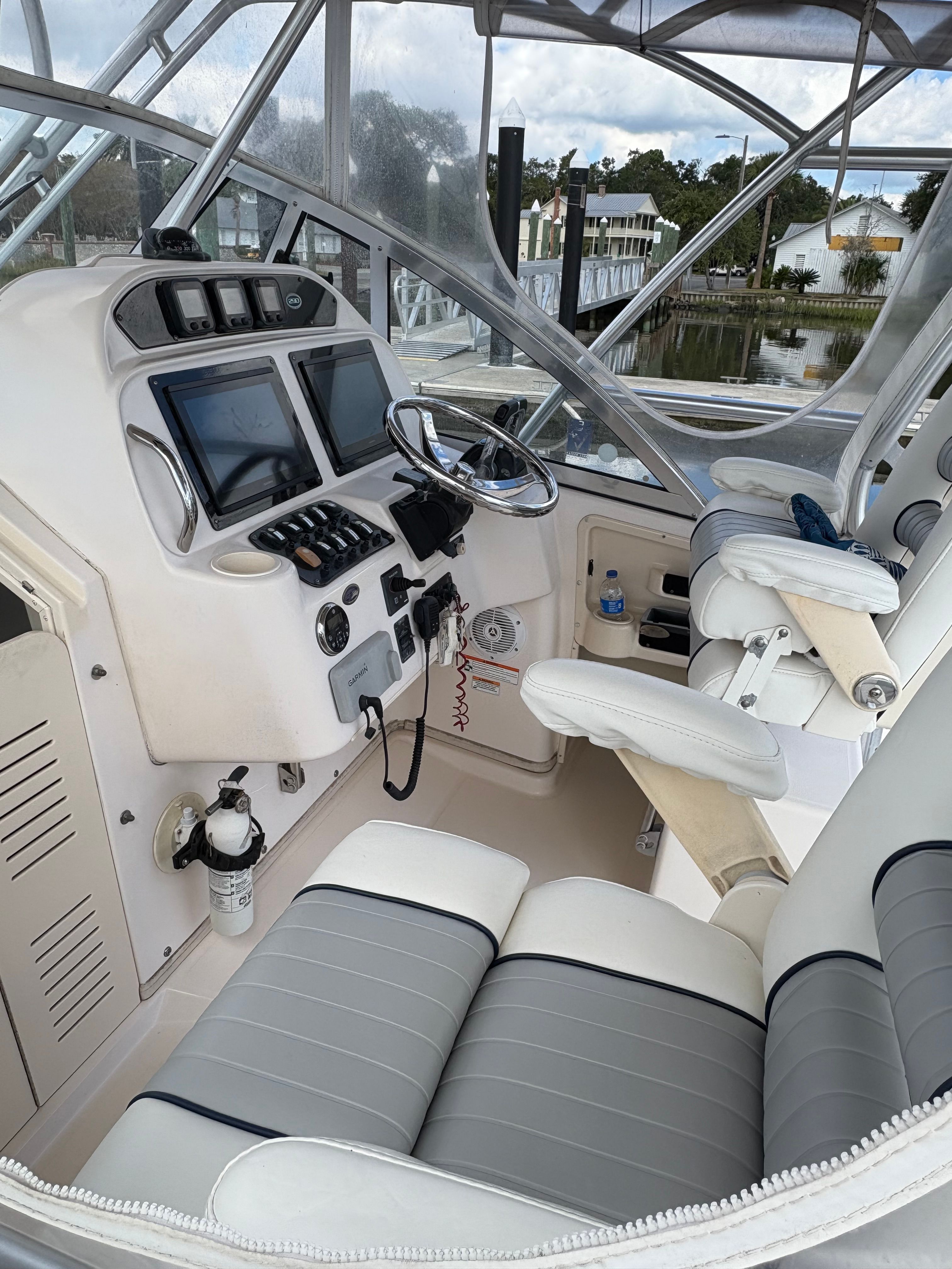 Interior of 2009 Grady-White Chesapeake 290 boat.