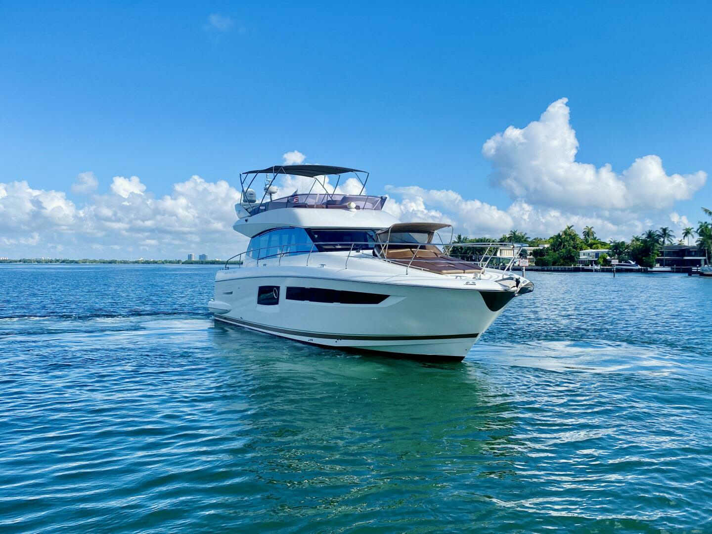 2015 Prestige 500 - Image 2