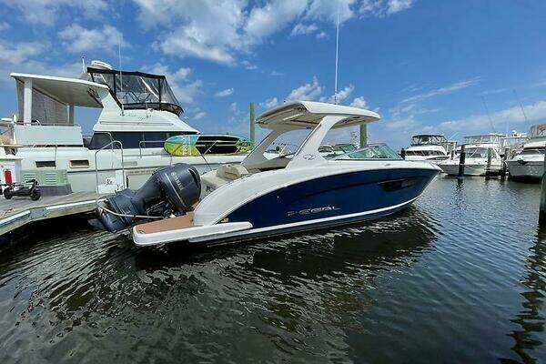 2018 Regal 33 OBX