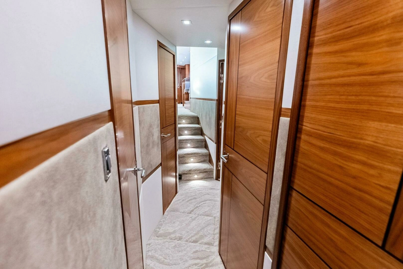 2023 Viking 64 Convertible - Image 20