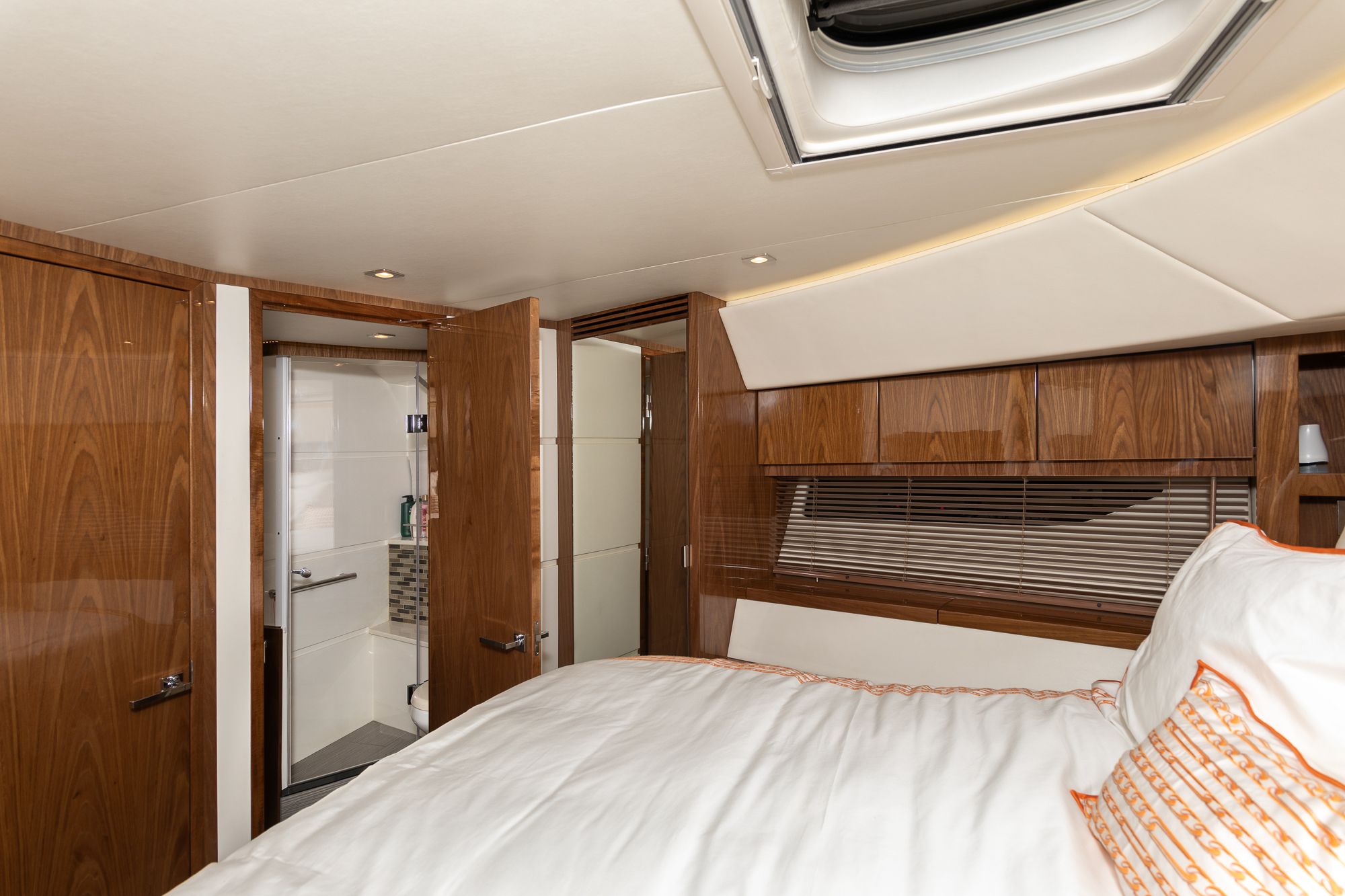 2018 Sea Ray L 650 FLY - 42