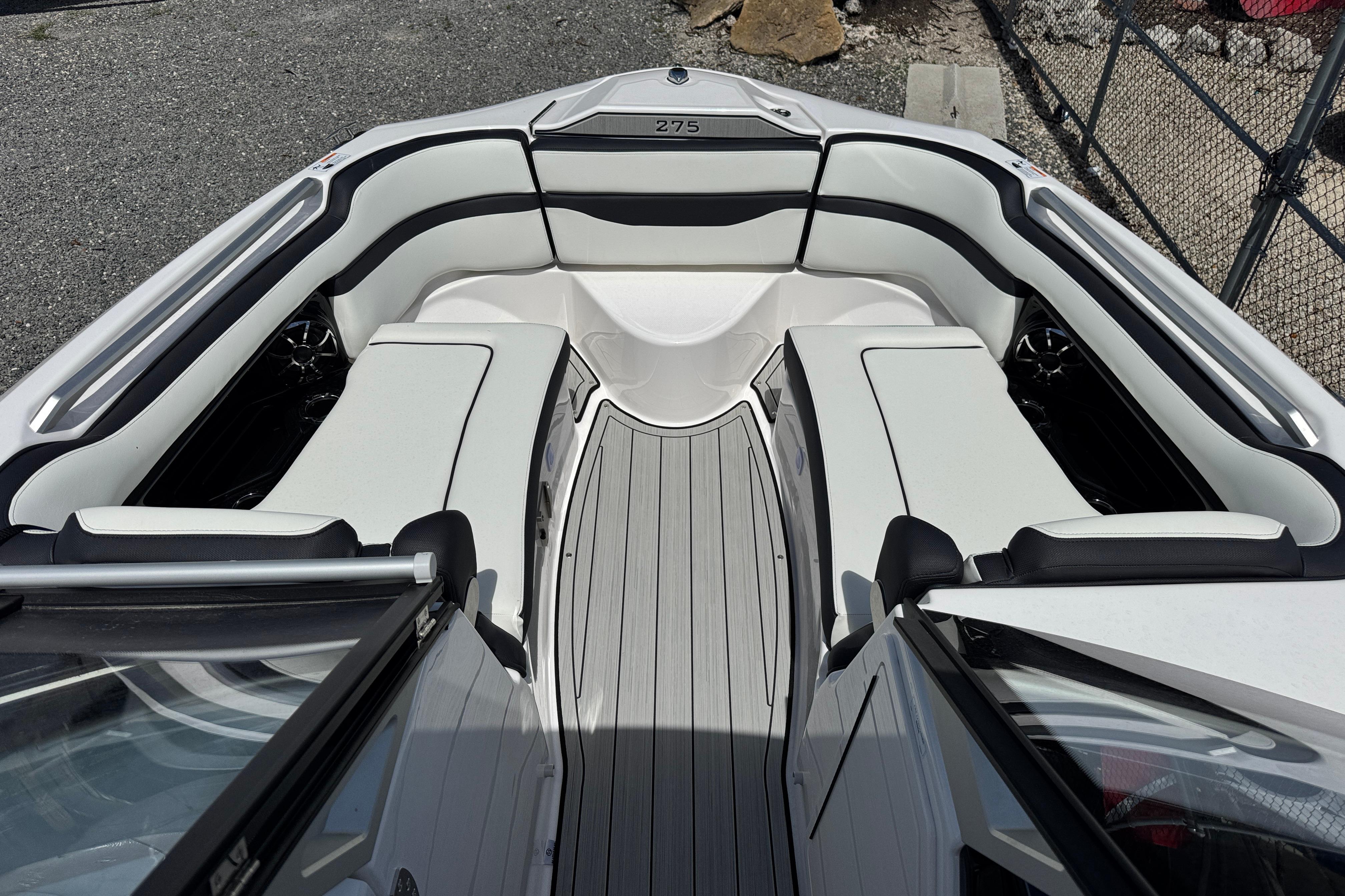 2026 Yamaha Boats 275SD interior with sleek seating and modern design.