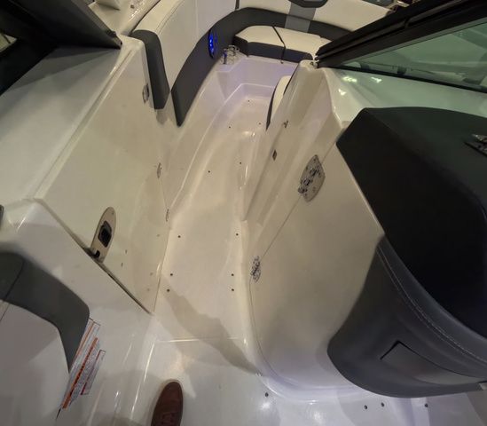 2026 Chaparral OSX 310 In Stock - 15