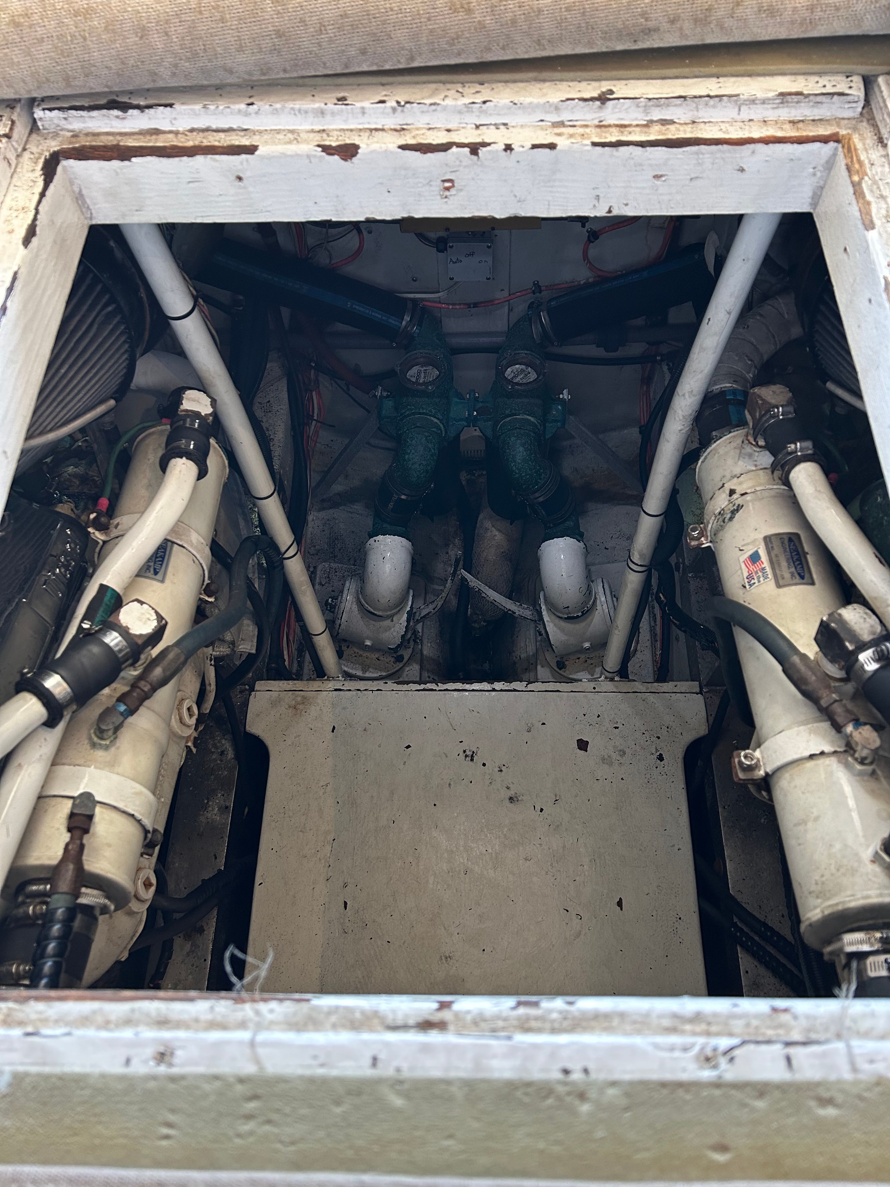 1980 Bertram 42 Sport Fisherman - 17
