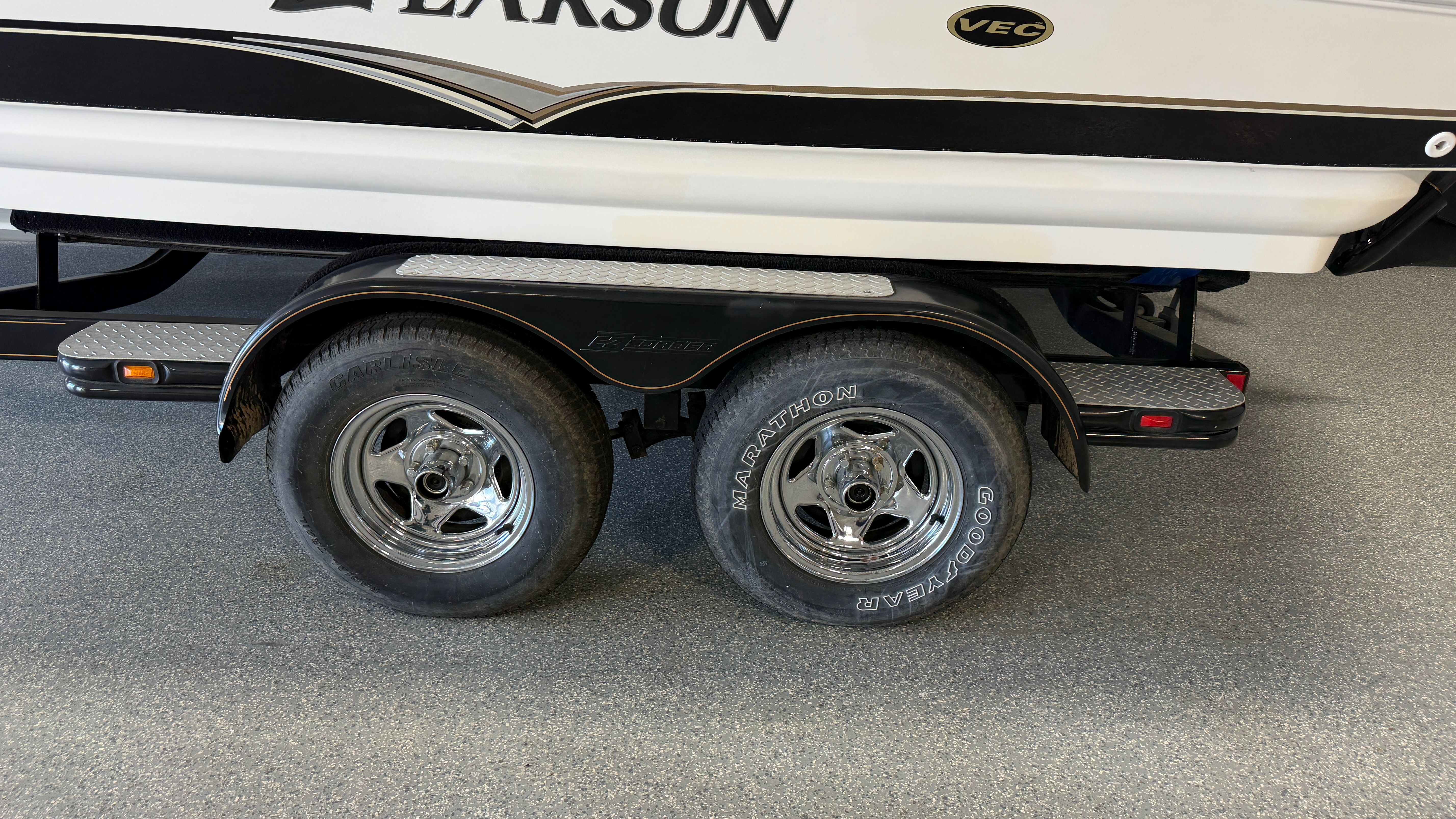 2005 Larson LXi 228 - 67