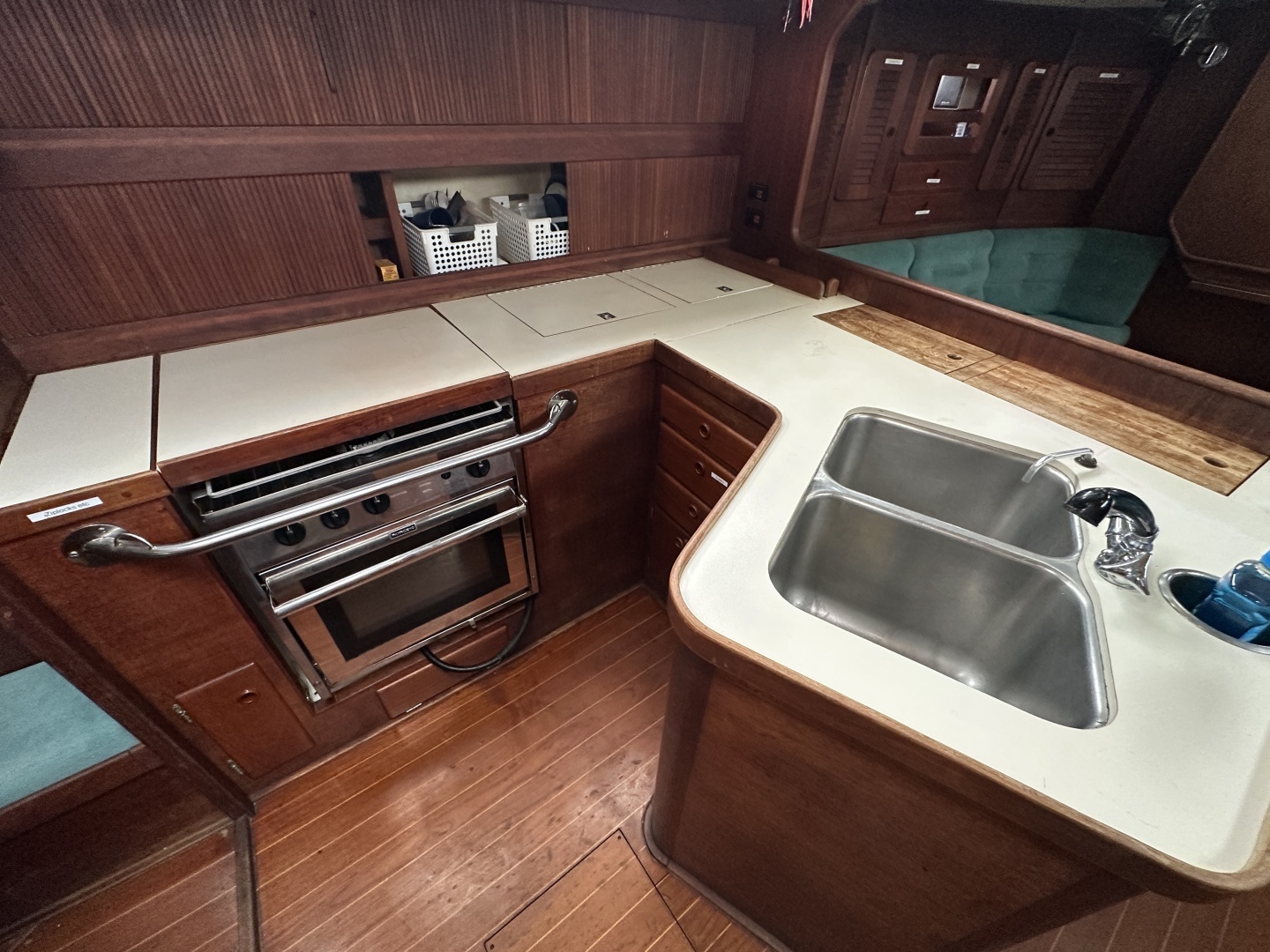 1991 Sabre 425 - Image 7
