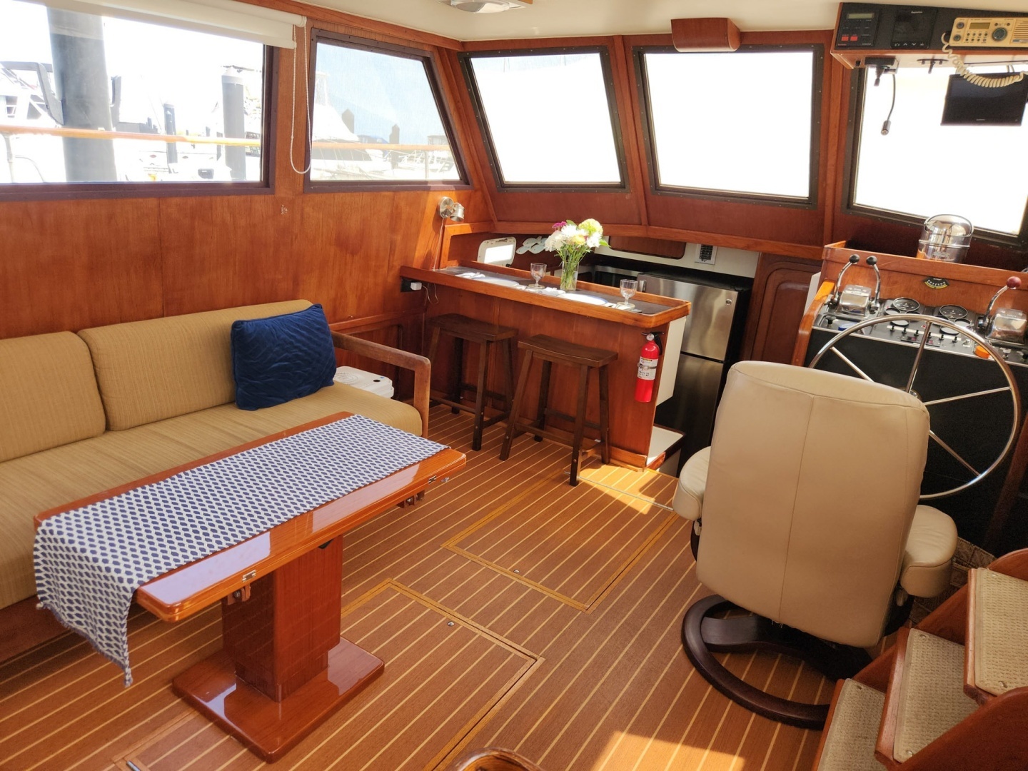 1980 Gulfstar 44 Motor Cruiser - Image 15