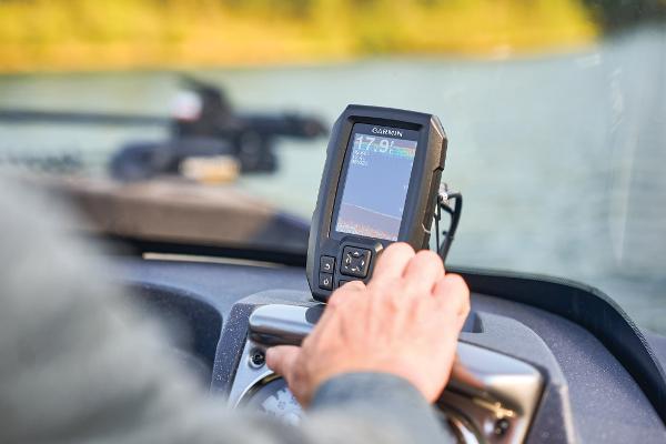2026 Tracker Pro Guide V-16 SC - 63