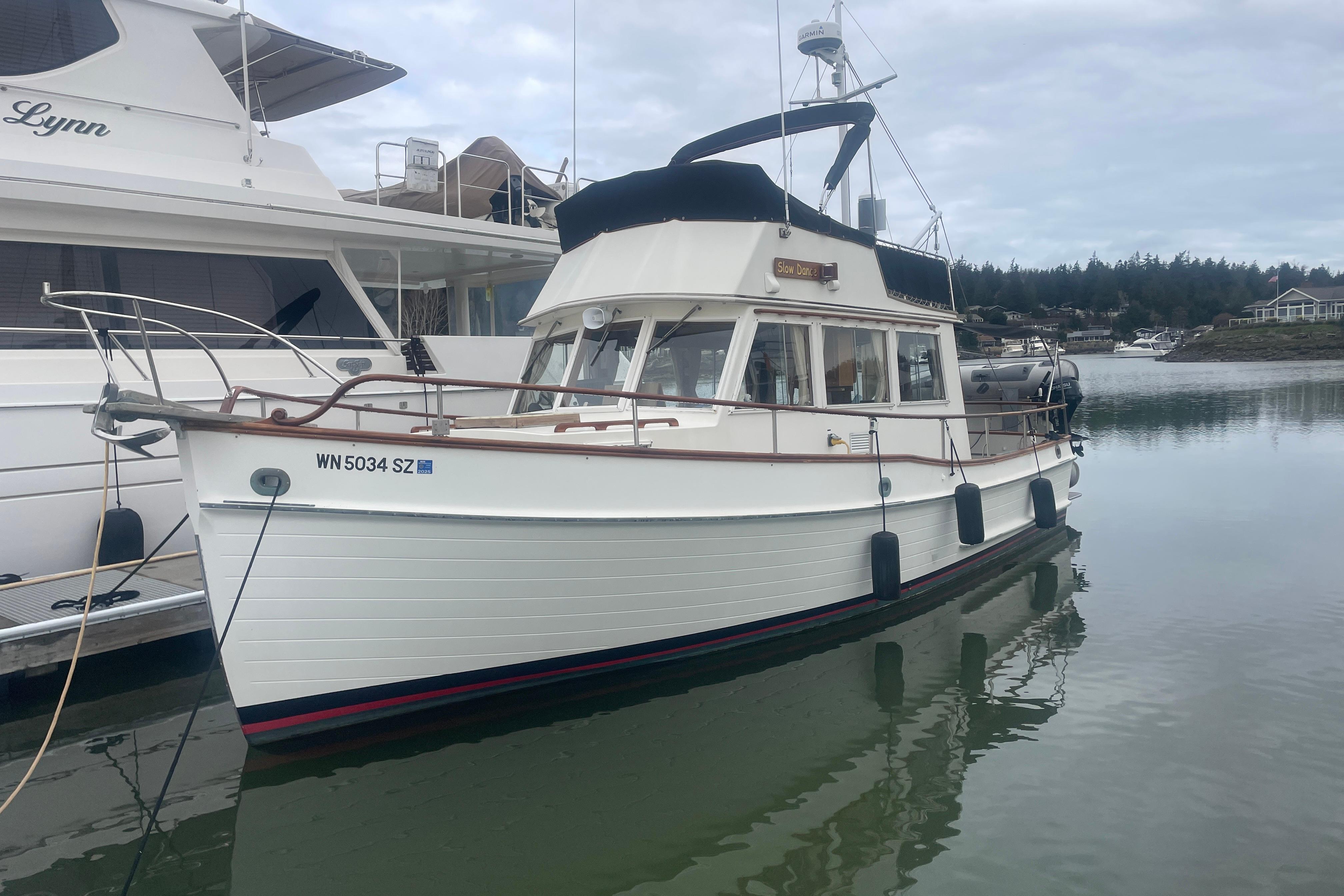 1982 Grand Banks 32 Sedan