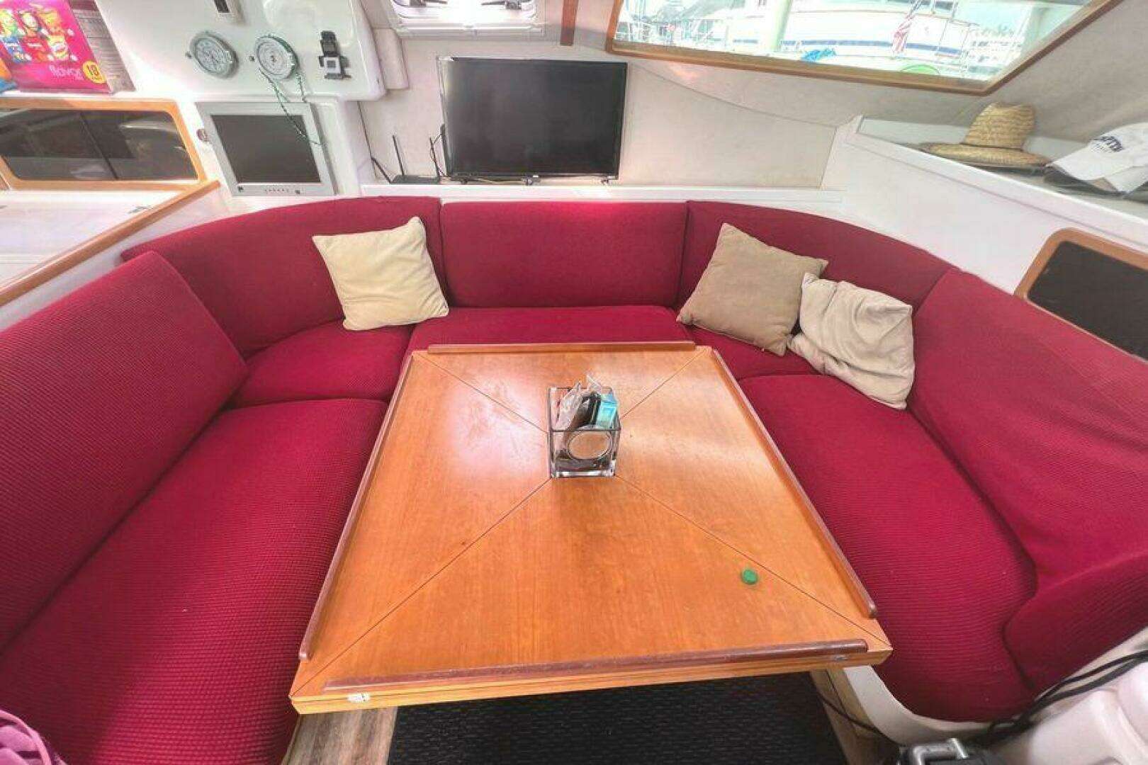 1995 Voyage Yachts 47 Mayotte - Image 34