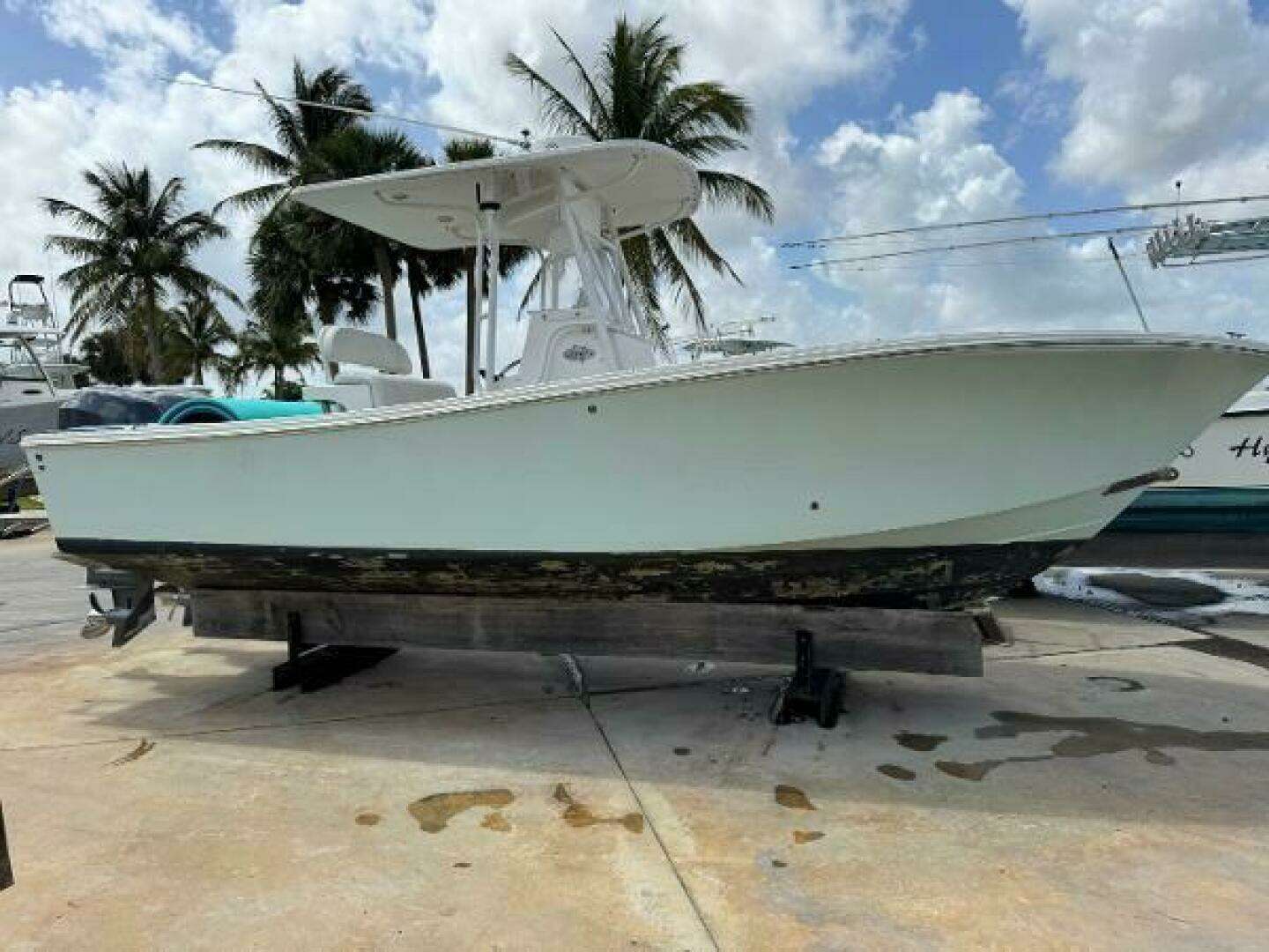 2005 Regulator 23 Center Console - Image 3