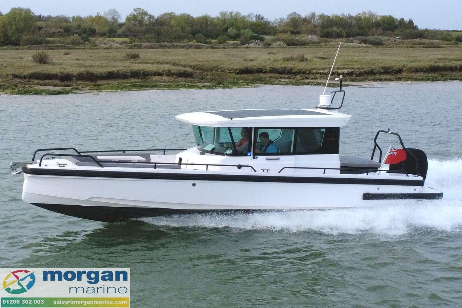 2021 Axopar 28 Cabin