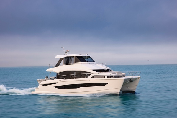 2023 Aquila 54 Yacht
