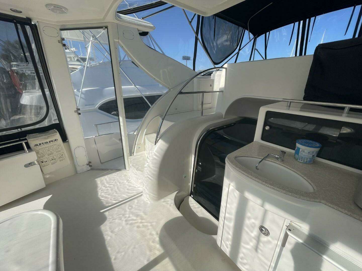 2004 Meridian 459 Motoryacht - Image 53